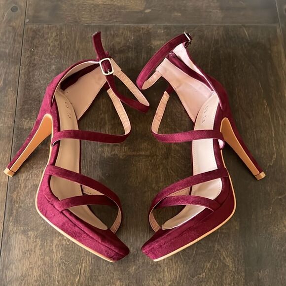 Alegra K Round Toe Strappy Platform Stiletto Heel Sandals - Picture 5 of 14